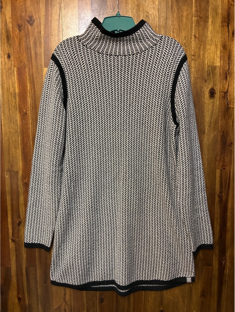 Title Nine Black Ivory Herringbone Tunic Sweater Mini Dress Wool Blend L